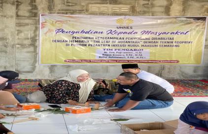 Unnes Kembangkan Kreativitas Santri Difabel dengan Batik Ecoprint â€˜The Leaf of Nusantara'